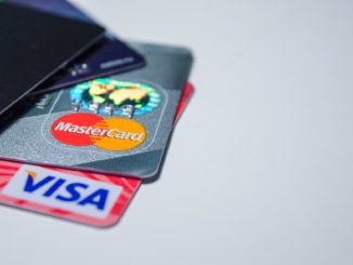 Kreditní a debetní karta